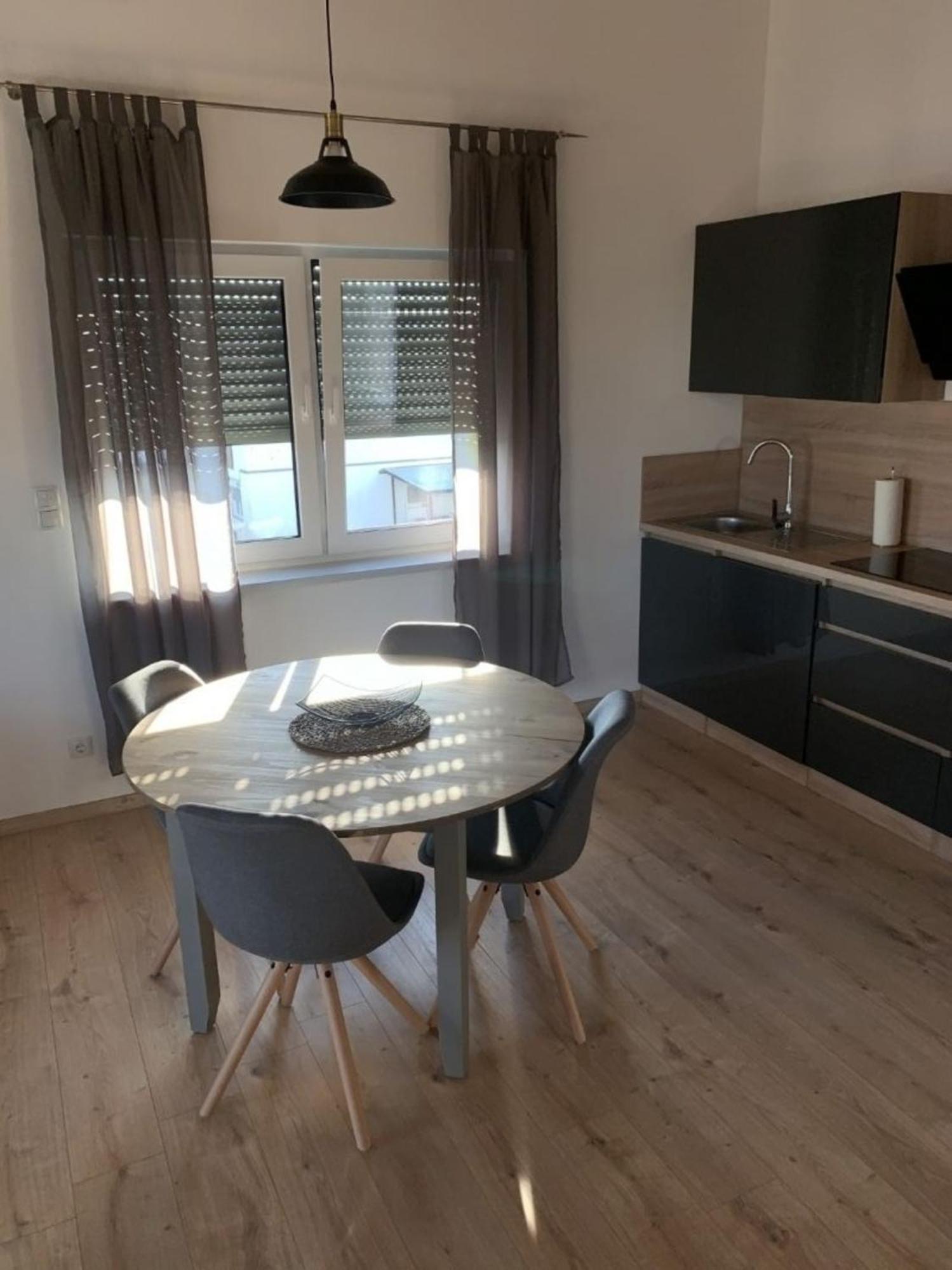 Ferienwohnung Auf dem Rheinsteig Lierschied Exterior foto